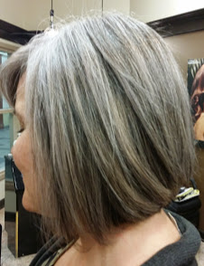 look at the difinition of her haircut from Indulge Salon